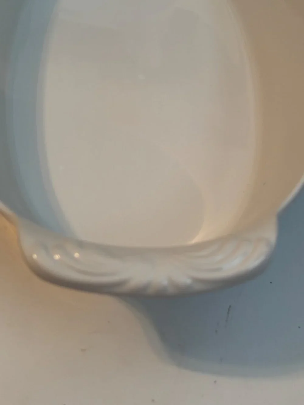 Nantucket White Ceramic Oval Serving Dish With Handles Microwave & Dishwasher Sa